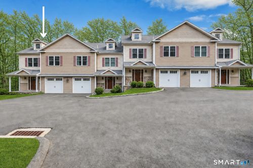 2 Murphys Ln, Shelton, CT, 06484-5413 | Card Image