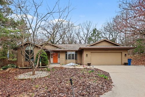 17871 N Fruitport Rd, Spring Lake, MI, 49456-1567 | Card Image