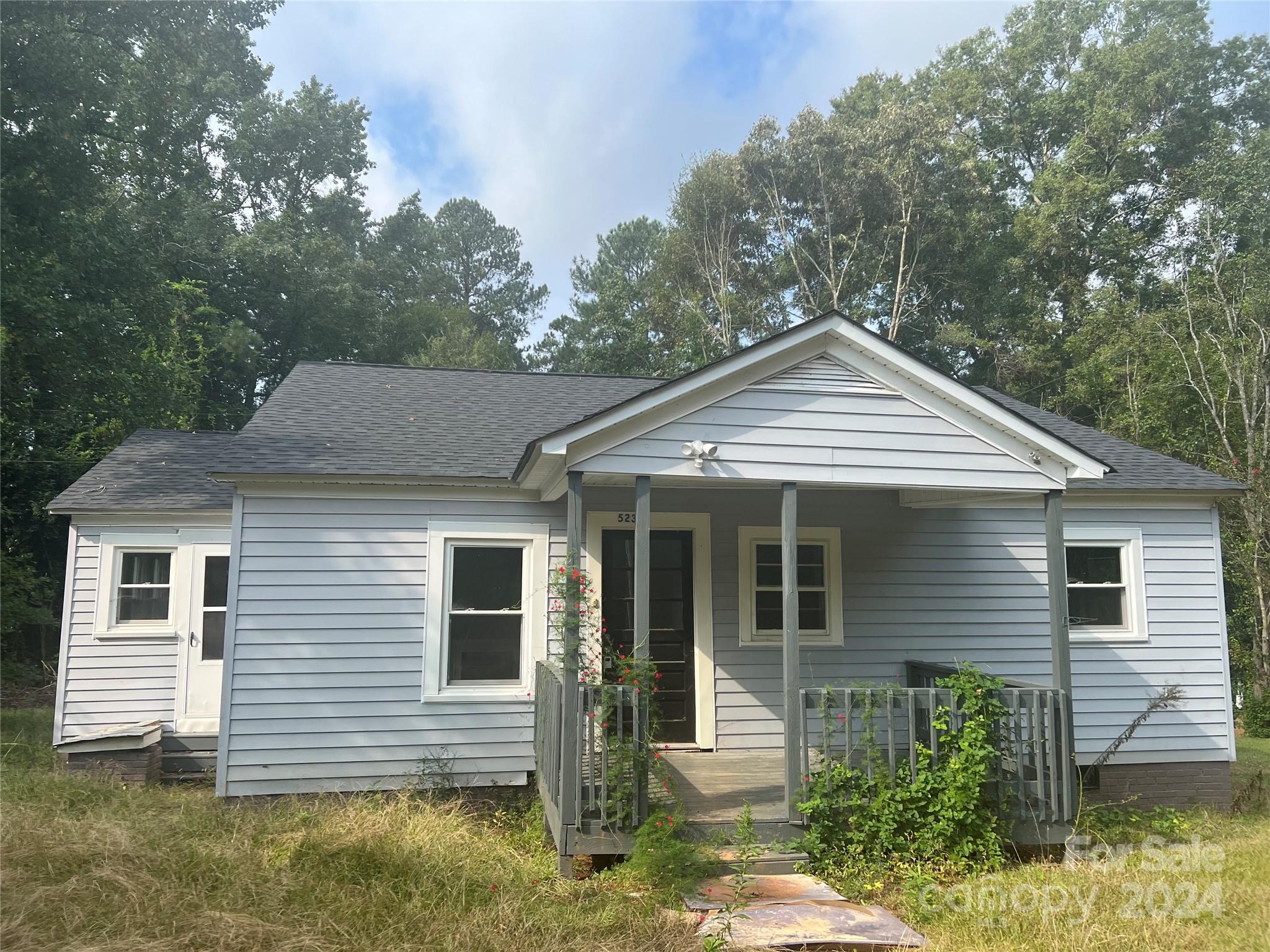 Moore St, Wadesboro, NC 28170