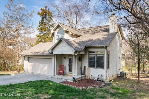 9105 Tall Timber Dr, Knoxville, TN, 37931-4353 | Card Image