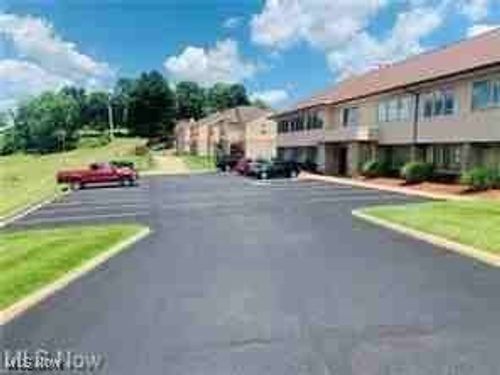 ste-100-51461 Jennifer Ln, Saint Clairsville, OH, 43950-9378 | Card Image