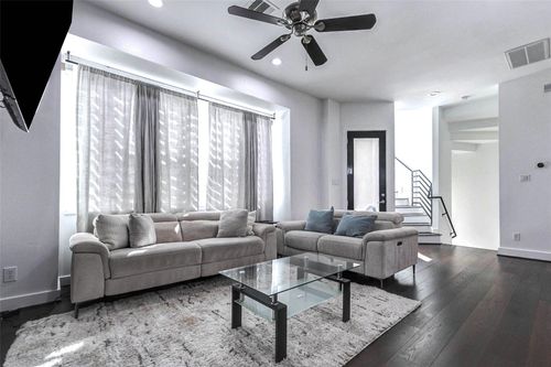 unit-d-5715 Larkin St, Houston, TX, 77007-1860 | Card Image