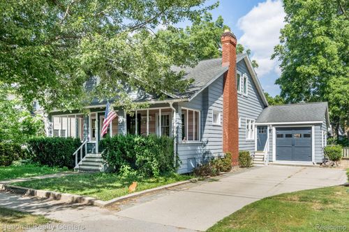 134 N Anderson St, Lake Orion, MI, 48362-3201 | Card Image