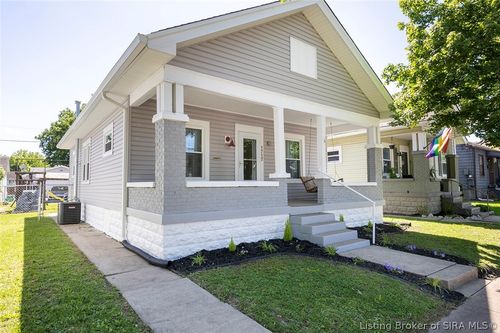 1717 Beechwood Ave, New Albany, IN, 47150-3938 | Card Image