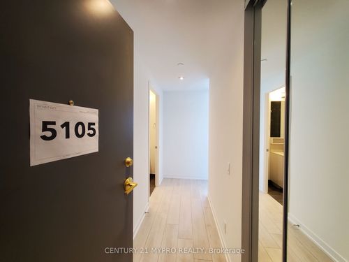 5105-5 Buttermill Ave, Vaughan, ON, L4K0J5 | Card Image