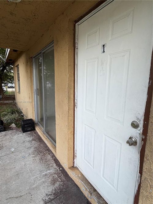 apt-1-1491 Nw 22nd Ct, Fort Lauderdale, FL, 33311-3547 | Card Image