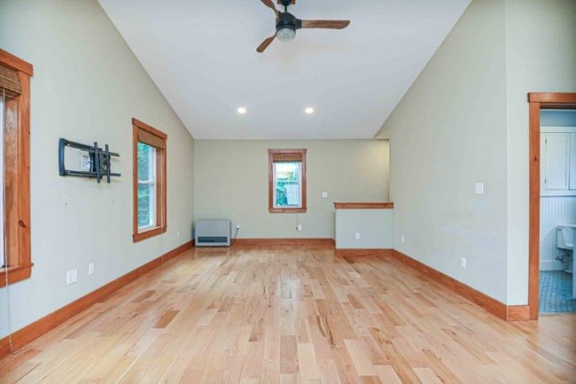 20 Old County Rd, House other with 3 bedrooms, 3 bathrooms and null parking in Cape Neddick ME | Image 23