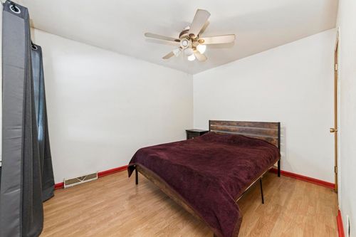 4332 Hirschberg Ave, Schiller Park, IL, 60176-1418 | Card Image