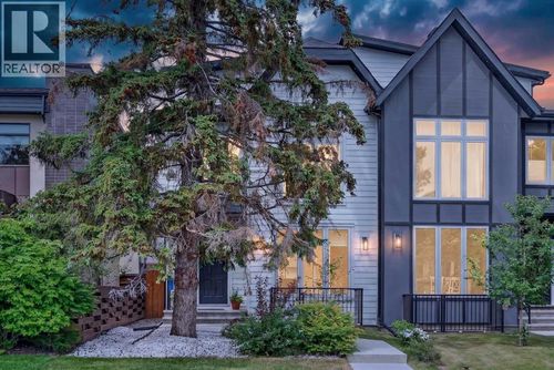 1746 49 Ave Sw, Calgary, AB, T2T2T9 | Card Image