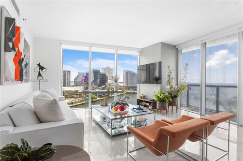 apt-1001-495 Brickell Ave, Miami, FL, 33131-2777 | Card Image