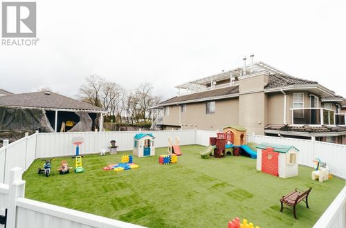 8691 Armstrong Ave, Burnaby, BC, V3N2H4 | Card Image