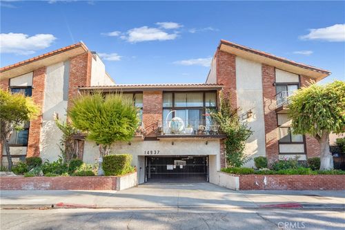 5-14937 Sherman Way, Van Nuys, CA, 91405 | Card Image