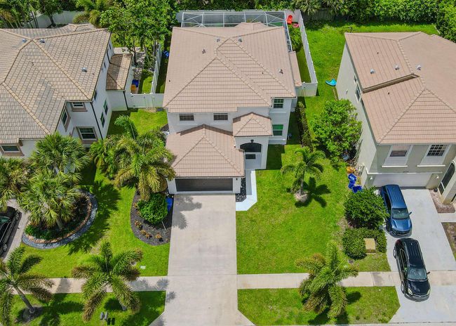 2738 Misty Oaks Circle Royal Circle, House other with 4 bedrooms, 3 bathrooms and null parking in Royal Palm Beach FL | Image 61