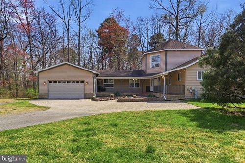 11607 Prospect Hill Rd, Glenn Dale, MD, 20769-9430 | Card Image
