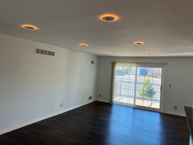 APT-202 - 6157 Orchard Lake Rd, Condo with 3 bedrooms, 2 bathrooms and null parking in West Bloomfield MI | Image 7