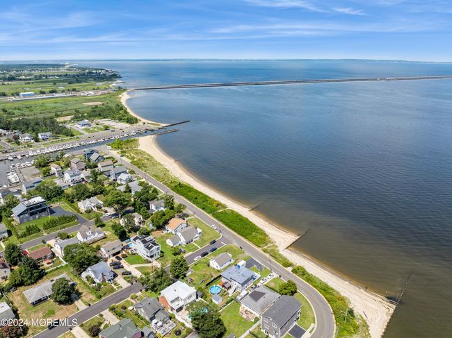 206 Beach Ave, House other with 5 bedrooms, 3 bathrooms and null parking in Leonardo NJ | Image 53