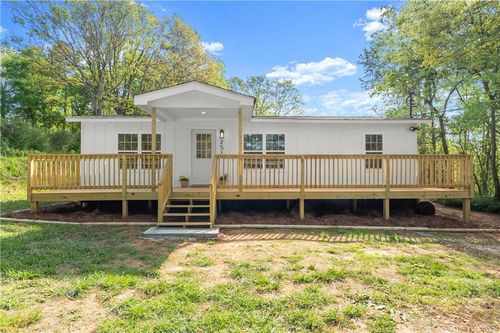 251 Road 3 South Sw, cartersville, GA, 30120-5631 | Card Image