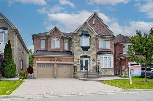 15 Sagebrook Rd, Brampton, ON, L6P2Y5 | Card Image