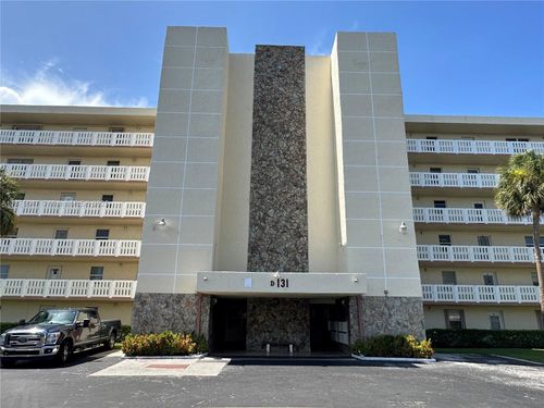 apt-301-131 Se 3rd Ave, Dania Beach, FL, 33004-3732 | Card Image