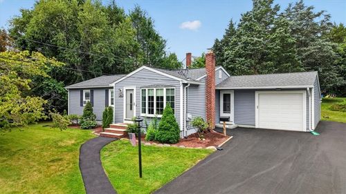 270 Douglas Rd, Warwick, RI, 02886-2785 | Card Image