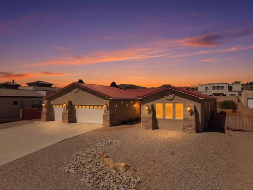 1161 Canal Blvd Sw, Los Lunas, NM, 87031-6192 | Card Image