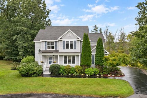 7 Quail Hollow, Stratham, NH, 03885 | Card Image
