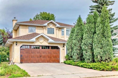 83 Gleneagles Close, Cochrane, AB, T4C1N7 | Card Image