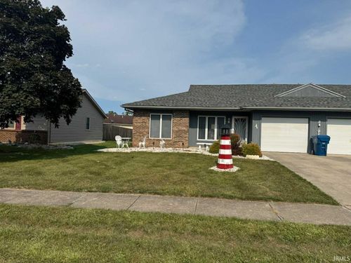 2427 Valley Creek Run, New Haven, IN, 46774-1988 | Card Image