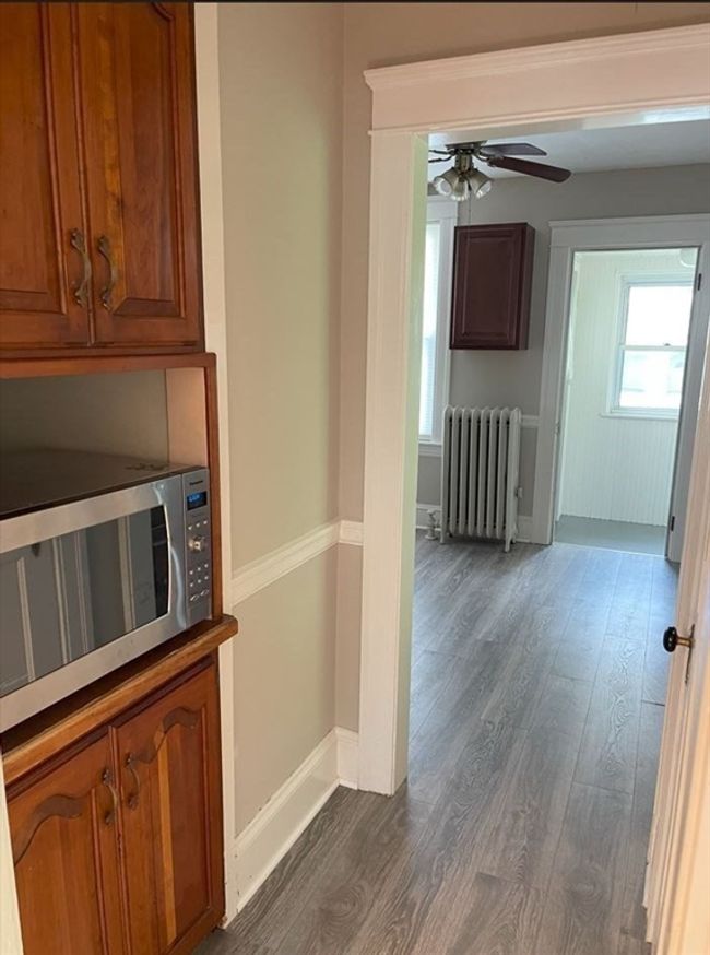 39 Barnard Rd, House other with 2 bedrooms, 1 bathrooms and 2 parking in Worcester MA | Image 10