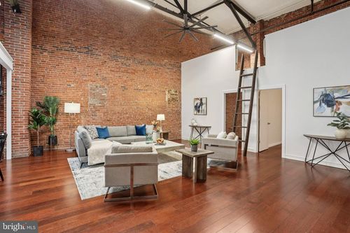 apt-11-810 N Hancock St, PHILADELPHIA, PA, 19123-3069 | Card Image