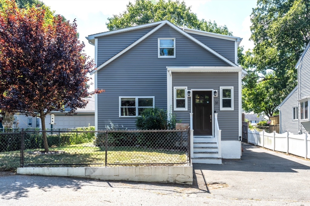 Mangles St, Medford, MA 02155