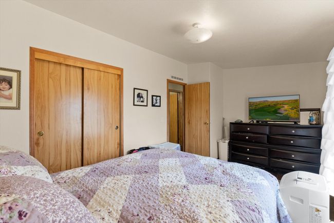 33135 Blackhawk Loop, House other with 2 bedrooms, 1 bathrooms and null parking in Arlee MT | Image 13
