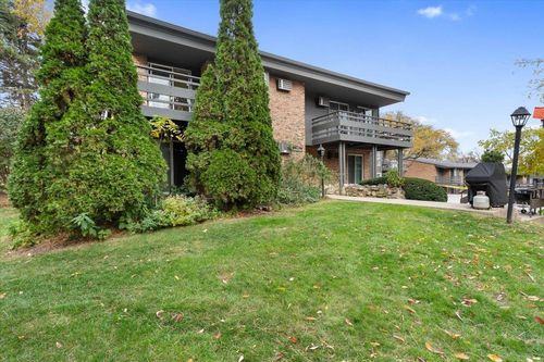 unit-d-6251 Charing Cross Ln, Middleton, WI, 53562-3425 | Card Image