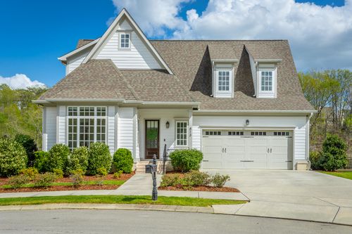 813 Blissfield Ct, Chattanooga, TN, 37419-2249 | Card Image