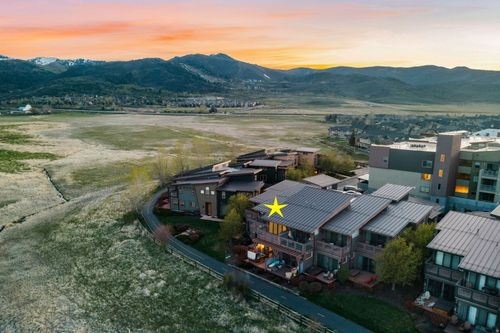 81-5986 Park Ln S, Park City, UT, 84098-4245 | Card Image
