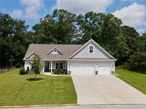 35 Clydesdale Ct, Dallas, GA, 30157-6518 | Card Image