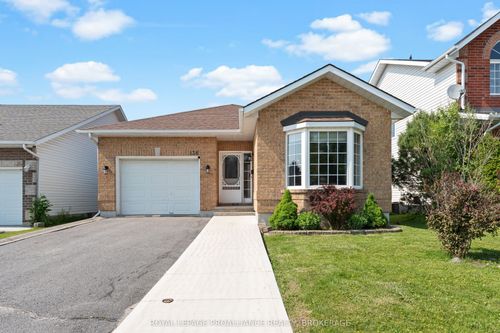 138 Dalgleish Ave, Kingston, ON, K7K7E3 | Card Image