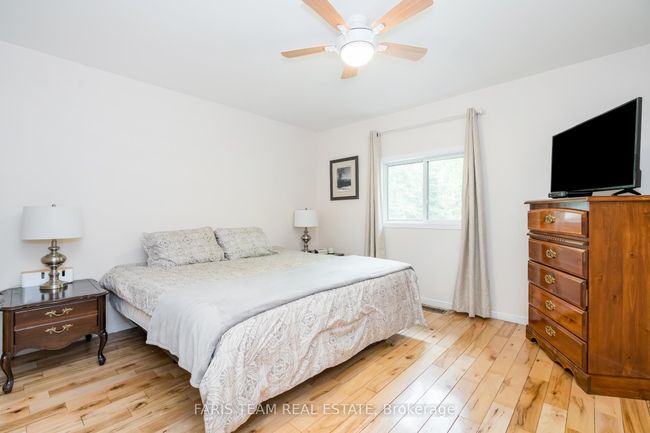 1474 Champlain Rd, House other with 3 bedrooms, 2 bathrooms and 4 parking in Tiny ON | Image 14