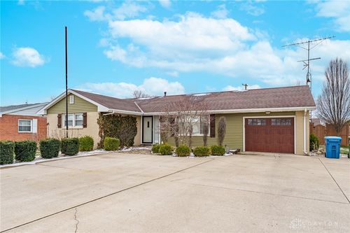 305 S Vandemark Rd, Sidney, OH, 45365-2439 | Card Image