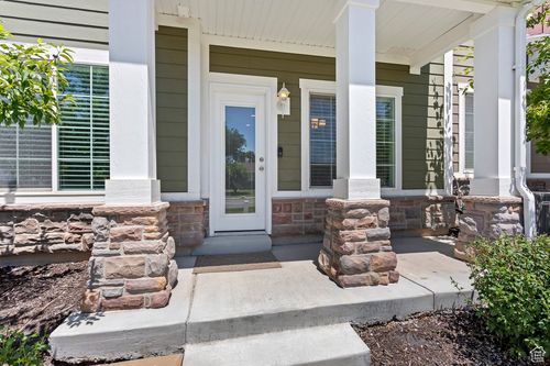 904 E 775 E, Layton, UT, 84040 | Card Image
