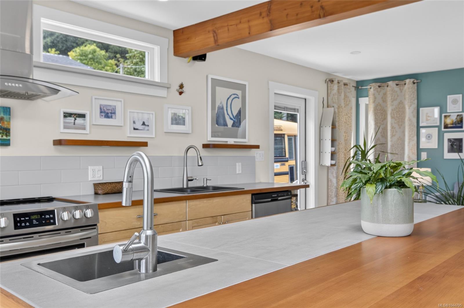 Residential in Union Bay 2