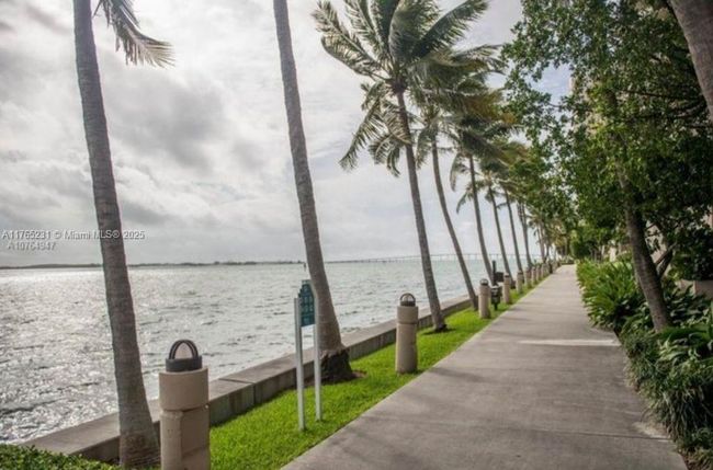 APT-310 - 540 Brickell Key Dr, Condo with 1 bedrooms, 2 bathrooms and null parking in Miami FL | Image 16