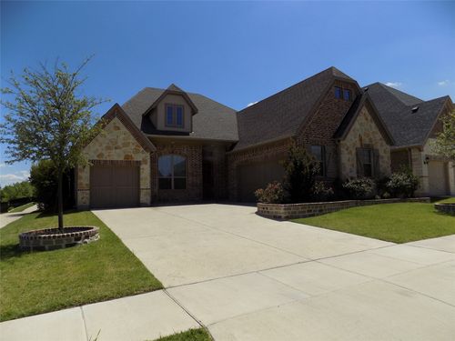 2440 Vaquero Ln, Carrollton, TX, 75010-4982 | Card Image