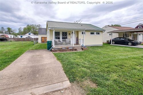 206 Kentucky Ave, Saint Albans, WV, 25177-1519 | Card Image