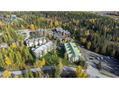 222 - 4559 Timberline Cres, Condo with 2 bedrooms, 2 bathrooms and 1 parking in Fernie BC | Image 2