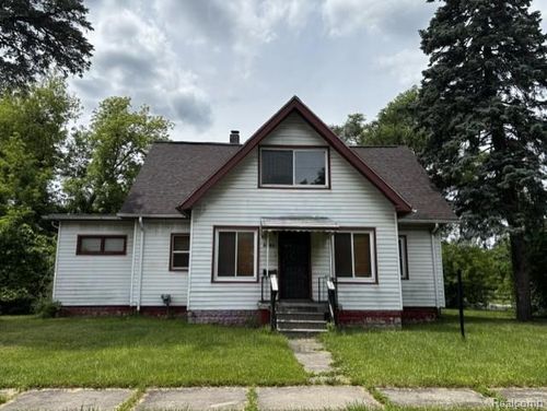 3915 Trumbull Ave, Flint, MI, 48504-3747 | Card Image