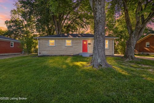 8105 Devonshire Dr, Louisville, KY, 40258-2007 | Card Image