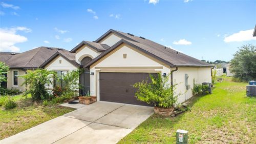 1051 Woodlark Dr, HAINES CITY, FL, 33844-7747 | Card Image