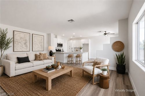 179-2050 Los Feliz St, Las Vegas, NV, 89156-7199 | Card Image