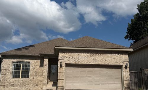 1911 Perry St, Little Rock, AR, 72205-6651 | Card Image
